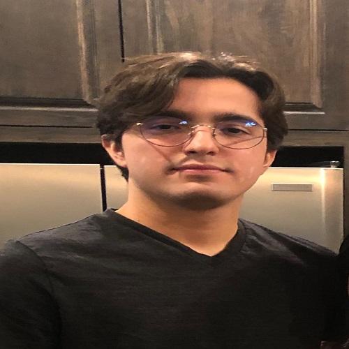 Lee Hernandez Headshot
